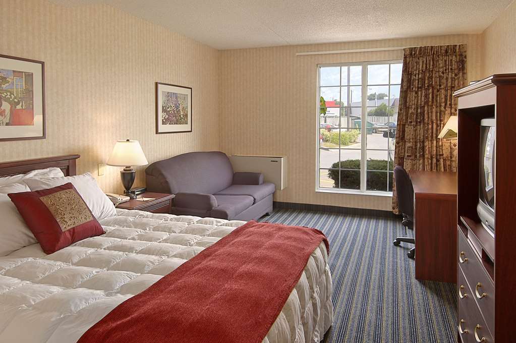 Days By Wyndham Hotel Brantford